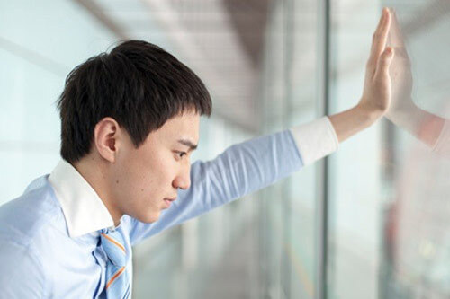 Cuốn sổ khám bệnh và bí mật 7 năm nay của chồng